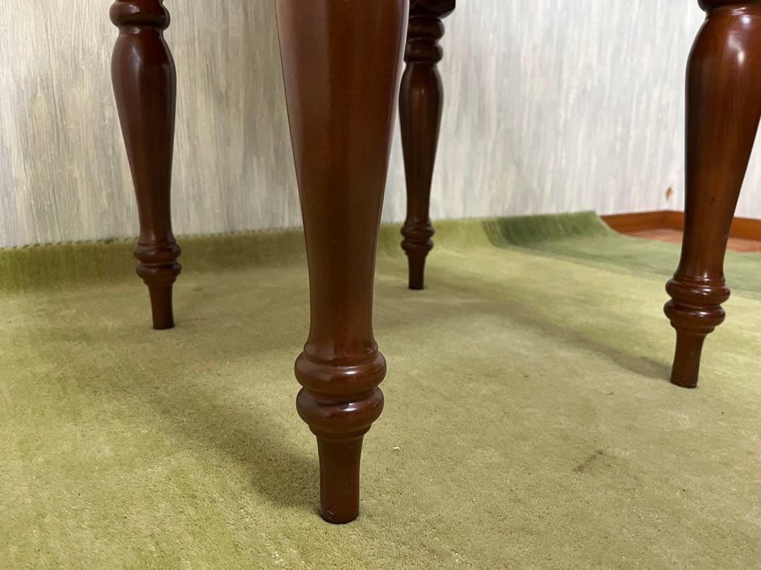 フランスベッド社製　ナイトテーブル