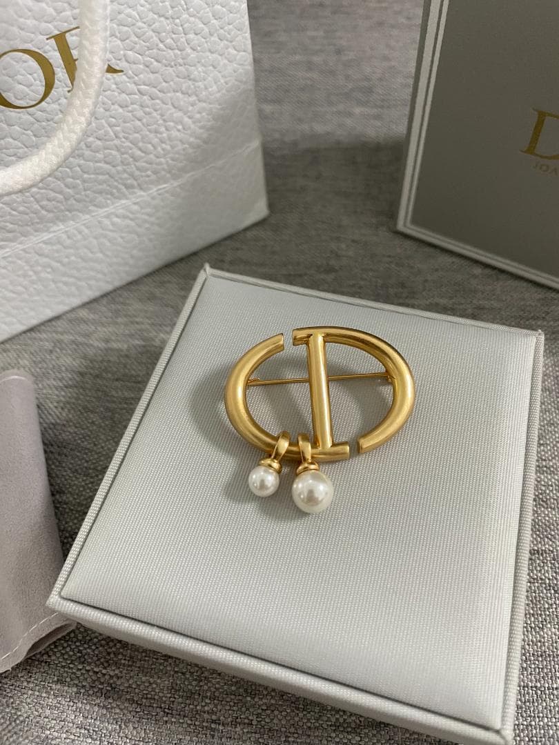 ゴールド/お洒落 ディオール ブローチ DIOR パール