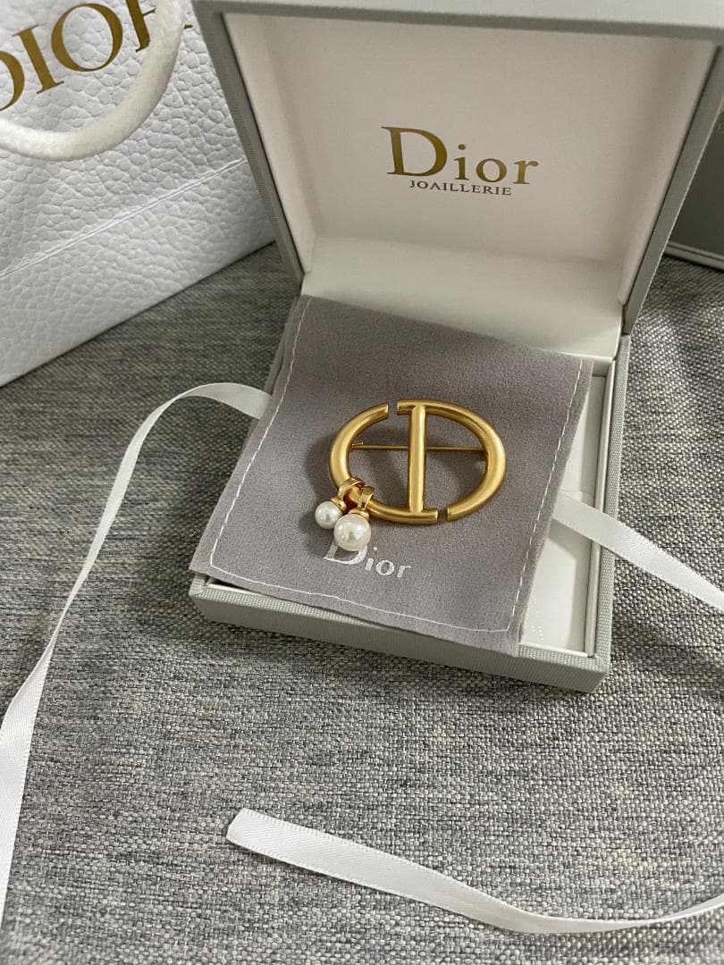ゴールド/お洒落 ディオール ブローチ DIOR パール