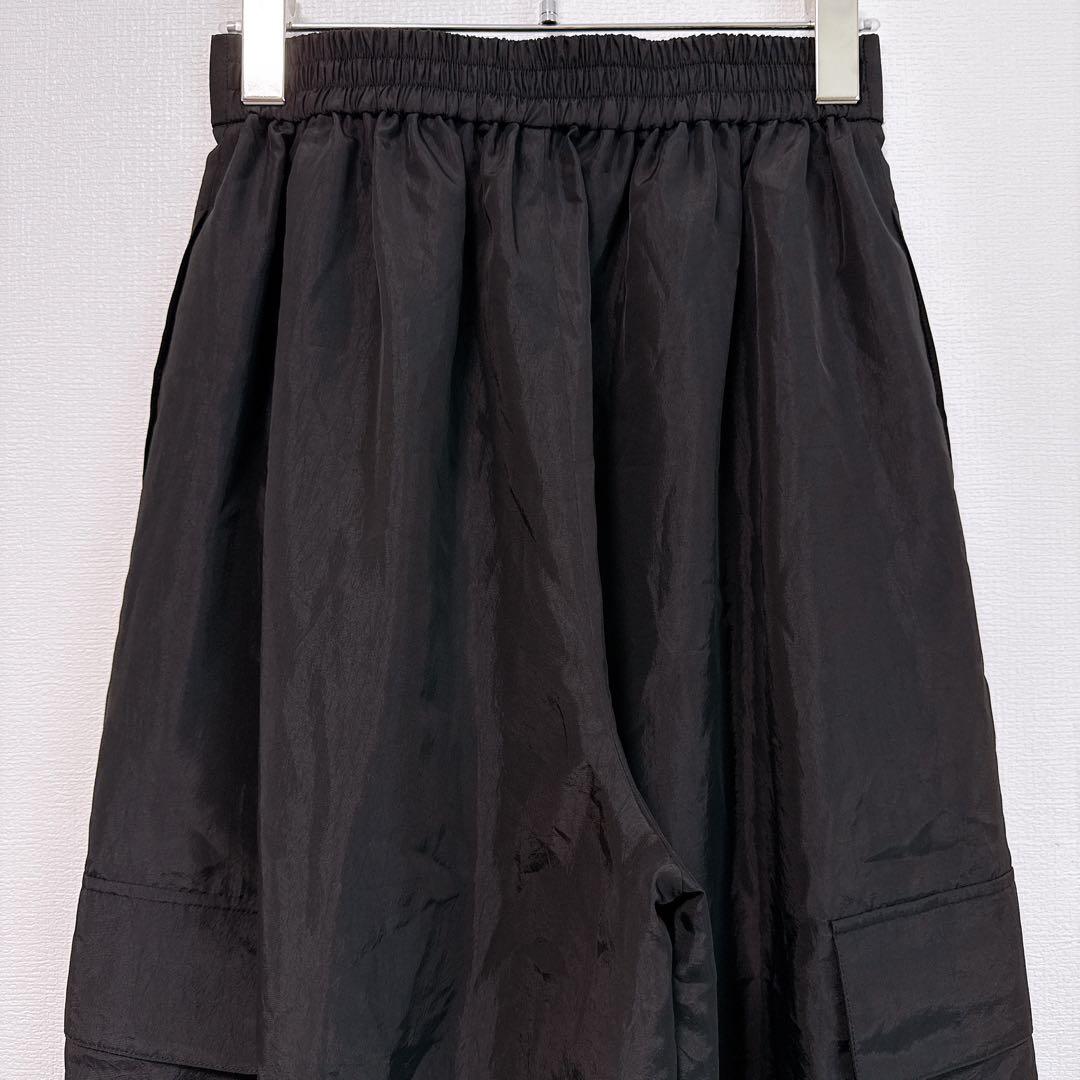 美品　Lig. リグドット. ワイドカーゴパンツ　黒　シャカシャカ　光沢感あり