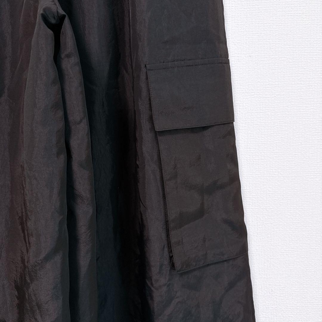 美品　Lig. リグドット. ワイドカーゴパンツ　黒　シャカシャカ　光沢感あり