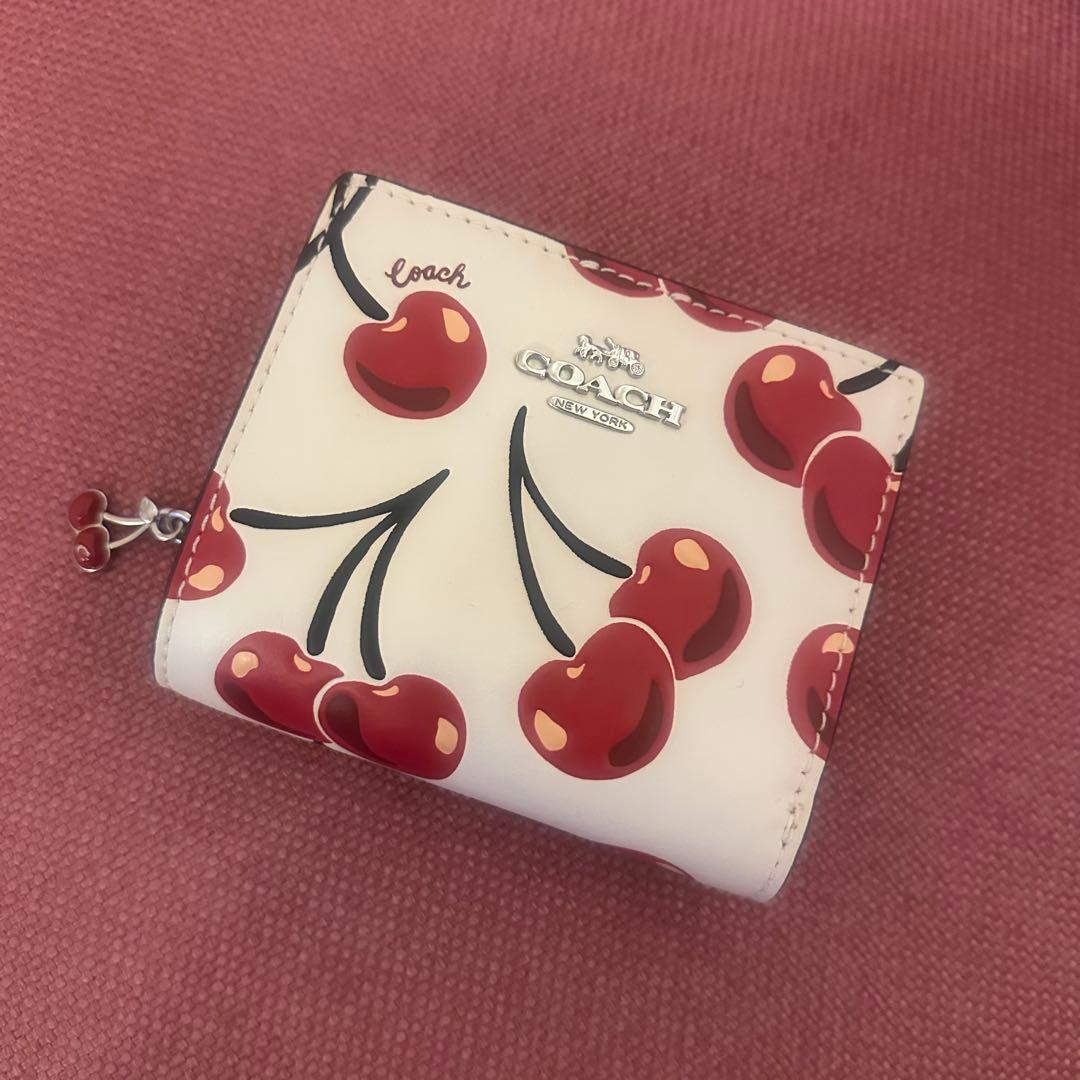 COACH チェリー柄 ミニ財布 さくらんぼ