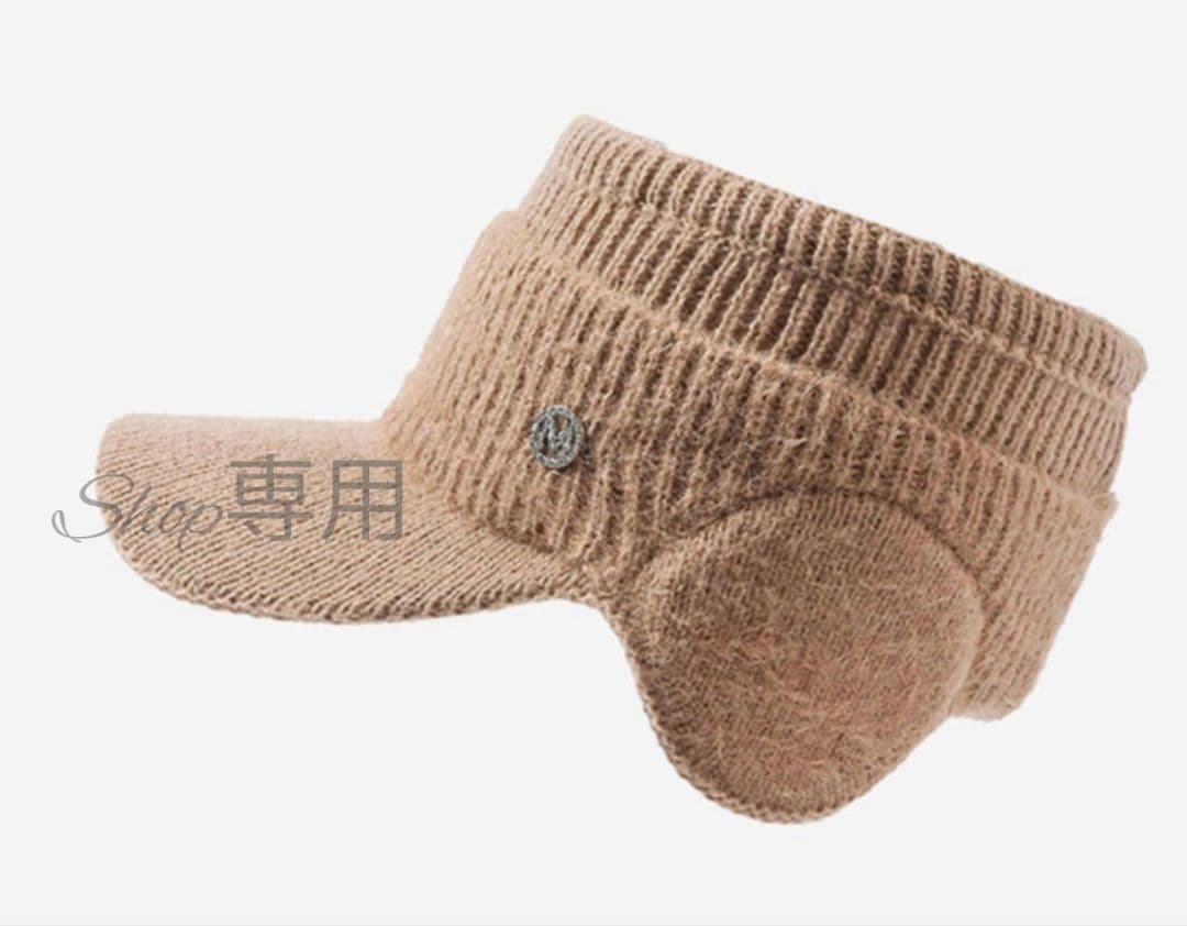 サンバイザーホワイト ニット帽 ゴルフ スポーツ　防寒 耳カバー 毛糸 ファー