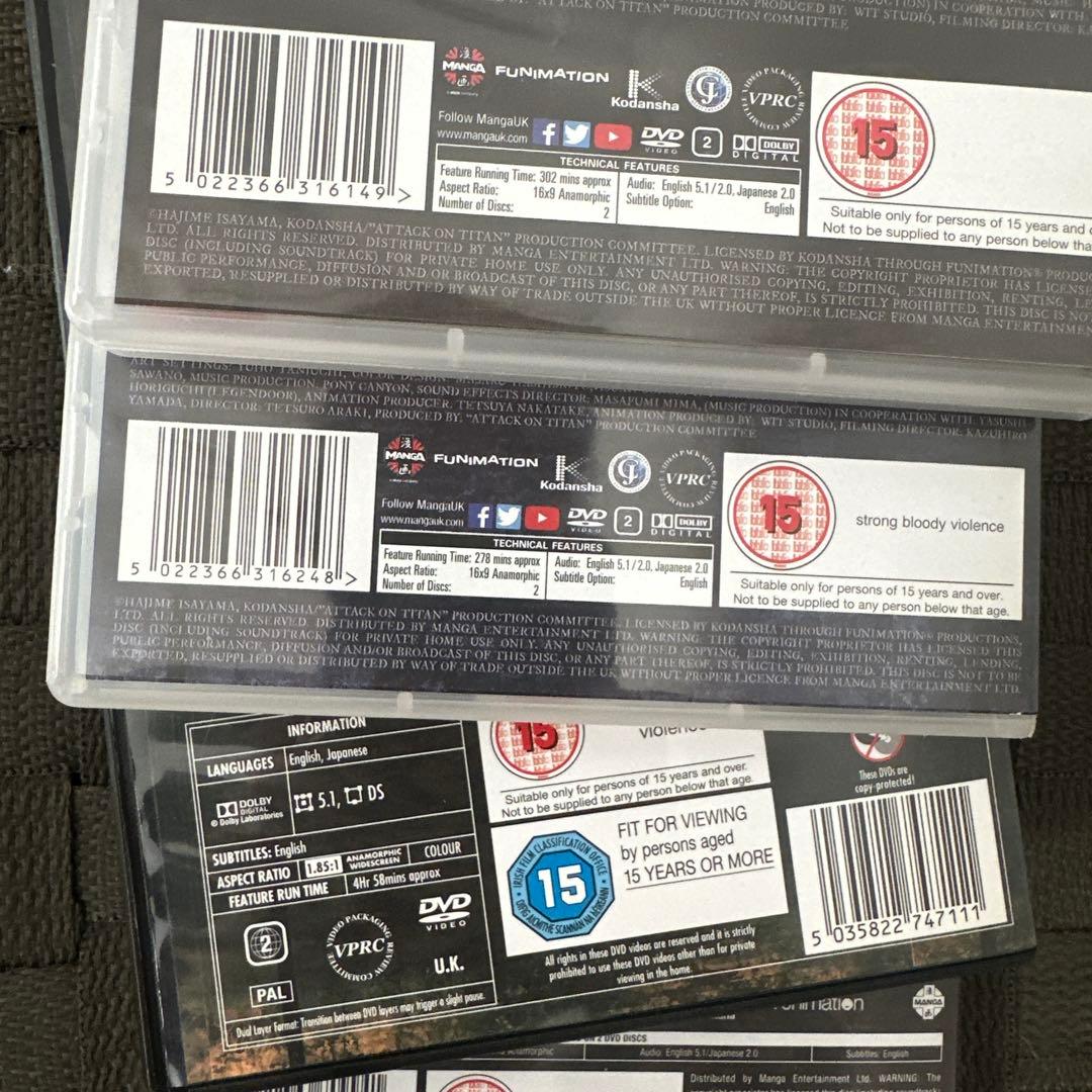 進撃の巨人　海外版　DVD 4枚セット