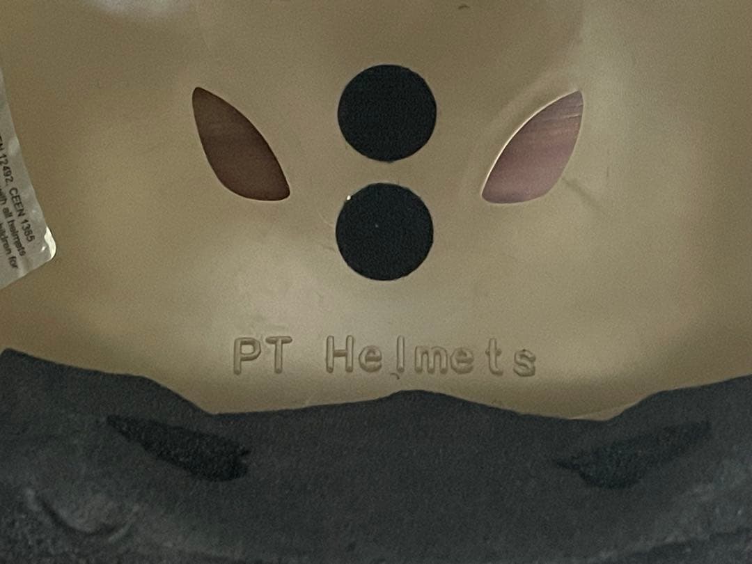 PT Helmets タンカラー