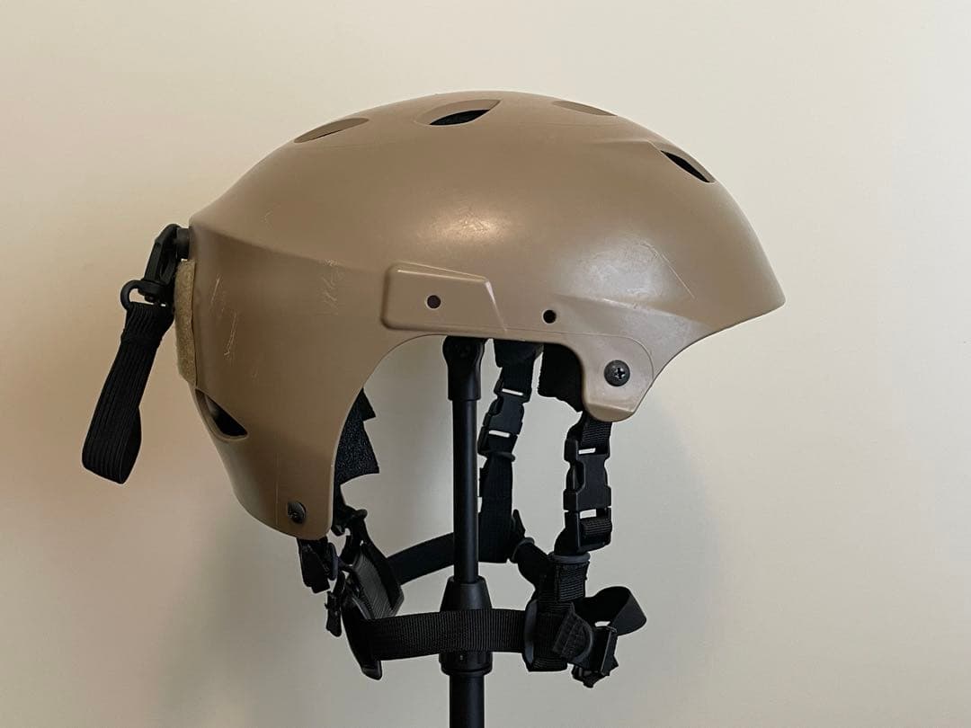 PT Helmets タンカラー