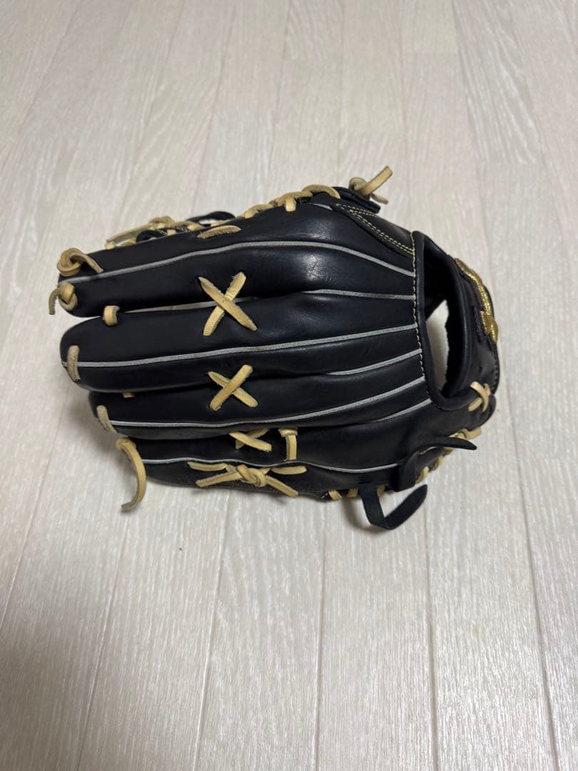 アンダーアーマー 軟式外野用