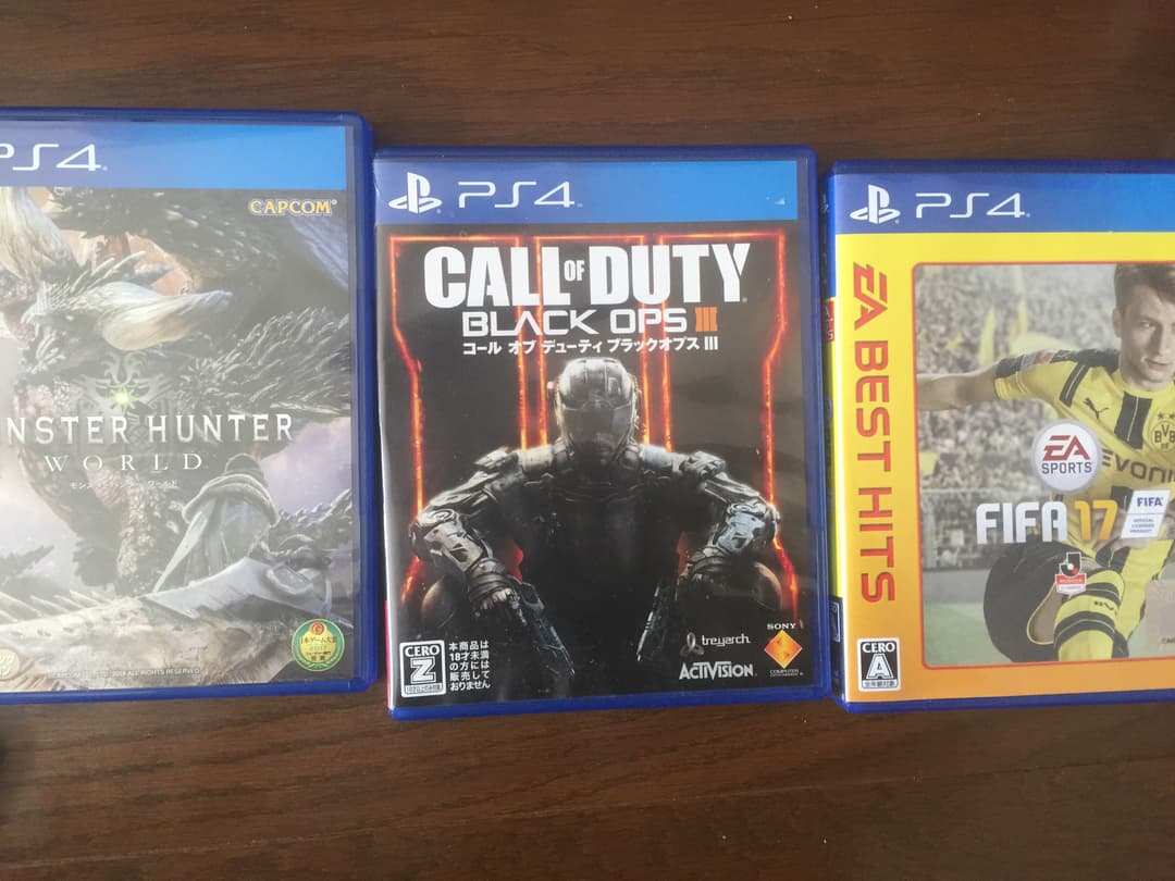 プレステ4 本体 ソフト付き