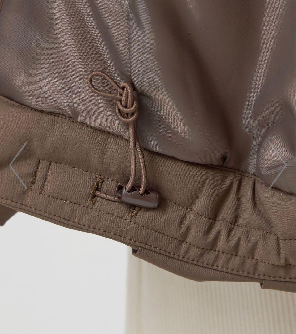 グリーンレーベルリラクシング　パフィー ノーカラー ブルゾン 撥水 保温性