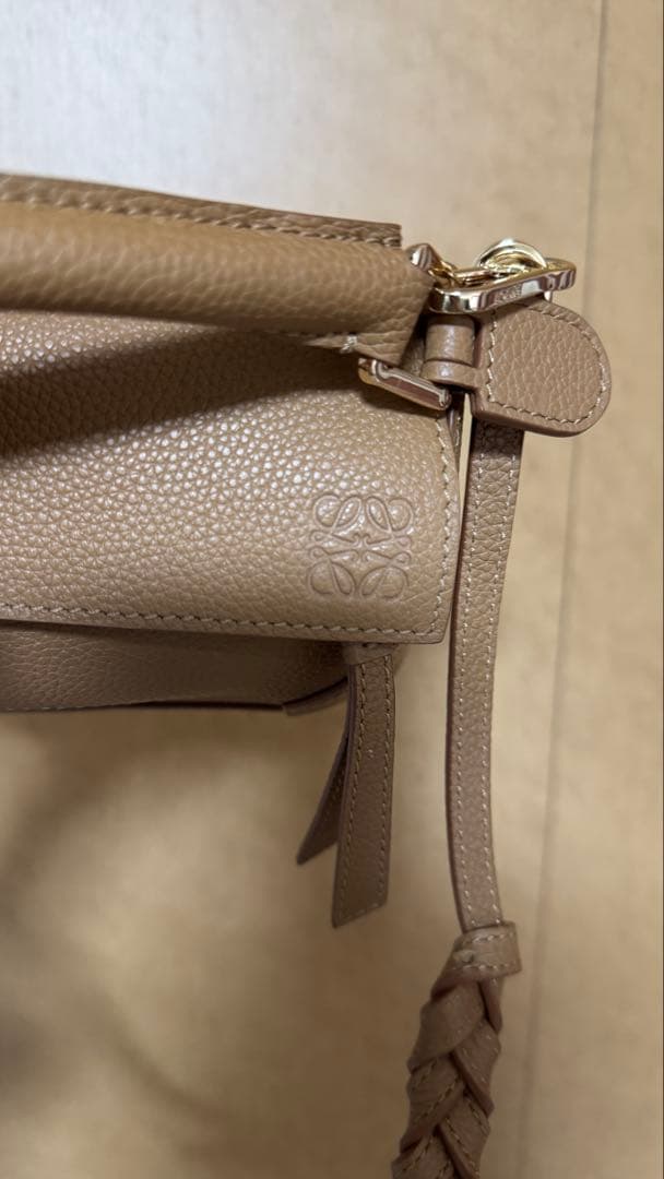 レザーバッグ Loewe puzzle miniバッグ　レザーバッグ　2WAY