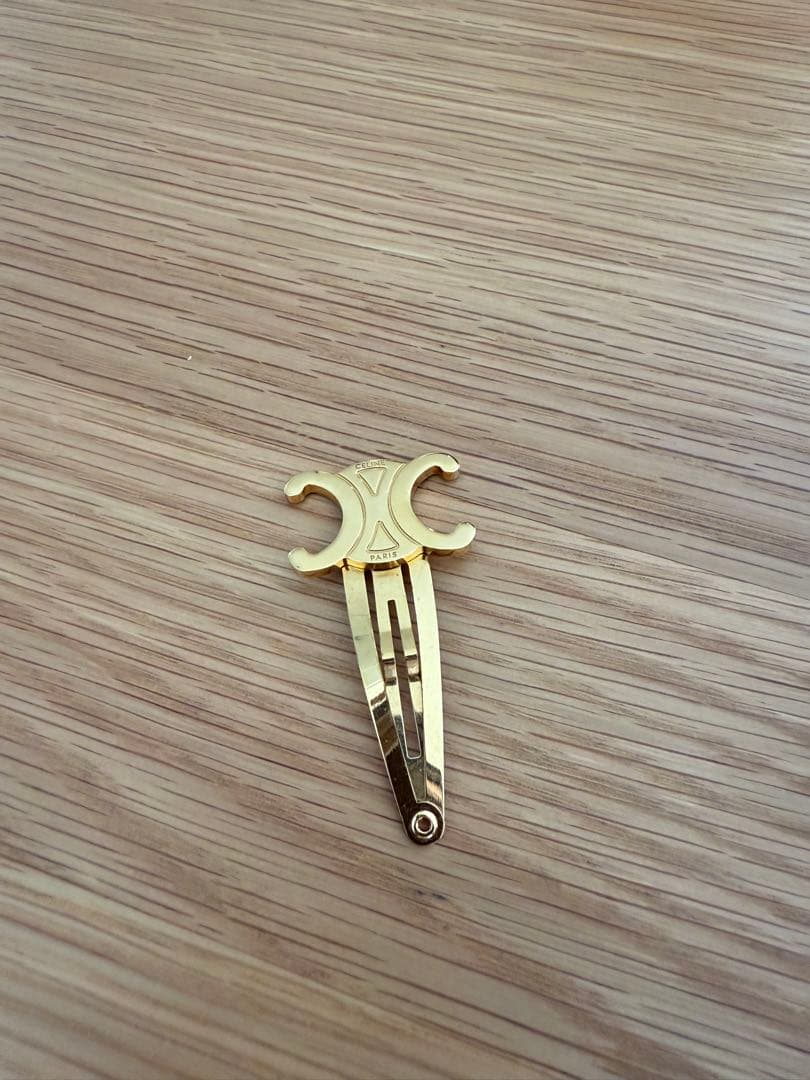 【新品】CELINE セリーヌ　トリオンフ　ヘアピン