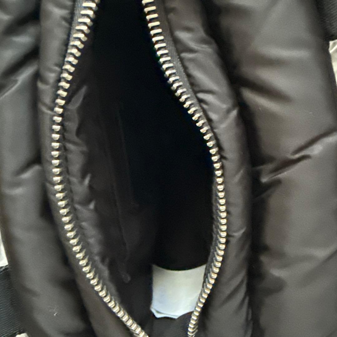 ほぼ未使用に近い✨　モンクレール　Micro Caradoc トートバッグ