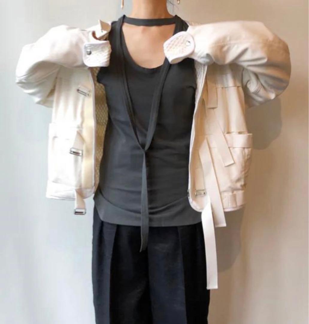 フミカ ウチダ DOUBLE NECK NO-SLEEVE TANK TOP