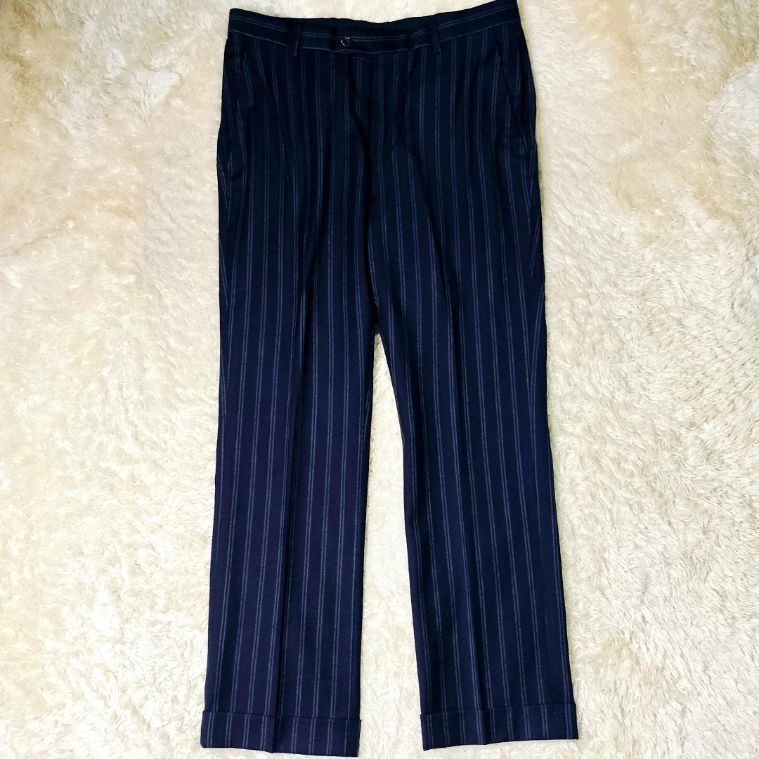 GUCCIシグネチャーモデル✨️美品 ネイビーストライプ 8Bダブルスーツ 48