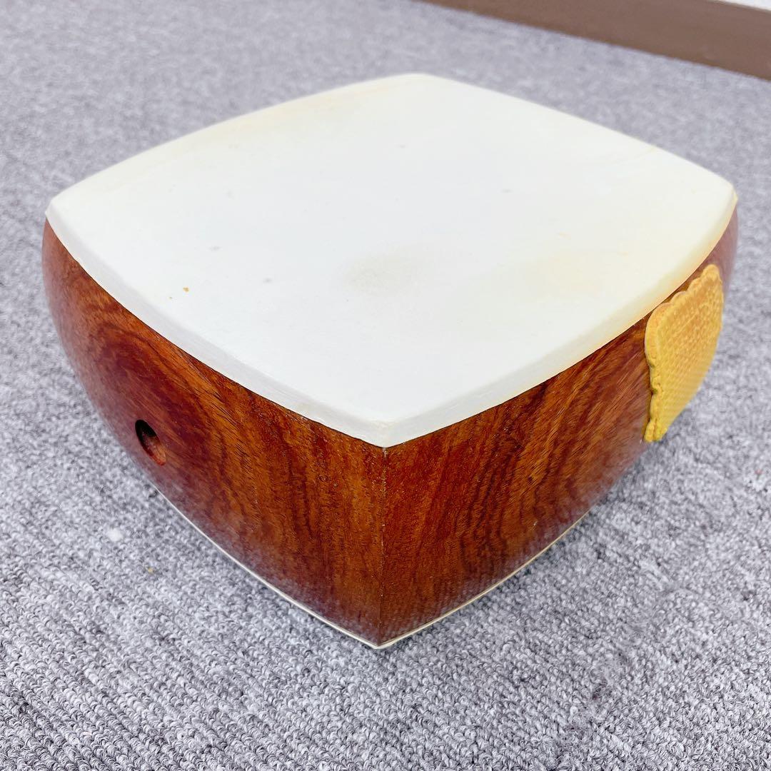 三味線 トチ入り紅木 二本溝 金細 細棹 子持ち綾杉胴 紅木 糸巻き k9