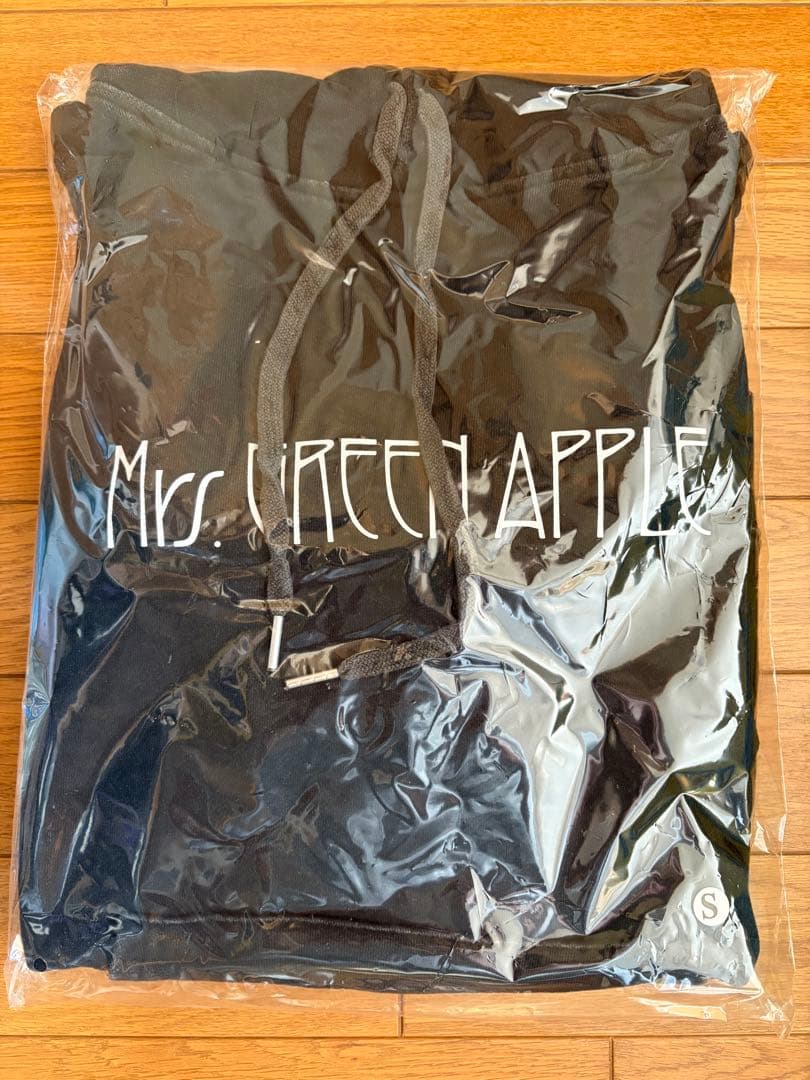 【新品、未使用】Mrs. GREEN APPLE バベルの塔 フーディSサイズ