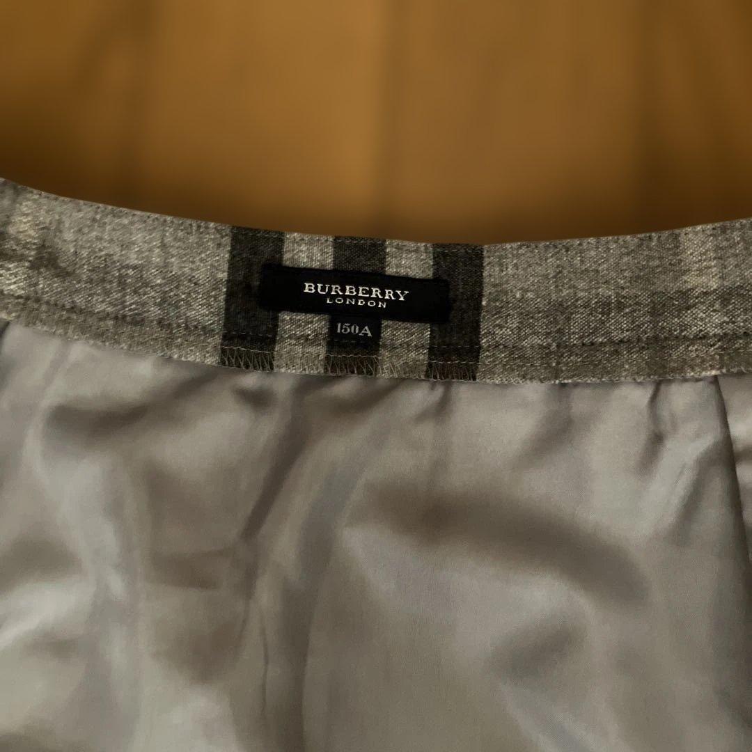 BURBERRY 中受　女児　ネイビー スーツ・ブレザー ・ブラウスセット