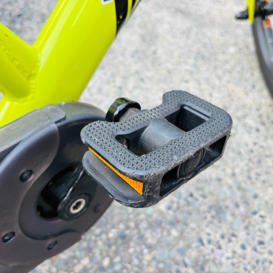 【フォロー割済】STRIDER　ストライダー14x 幼児用自転車　ライムイエロー