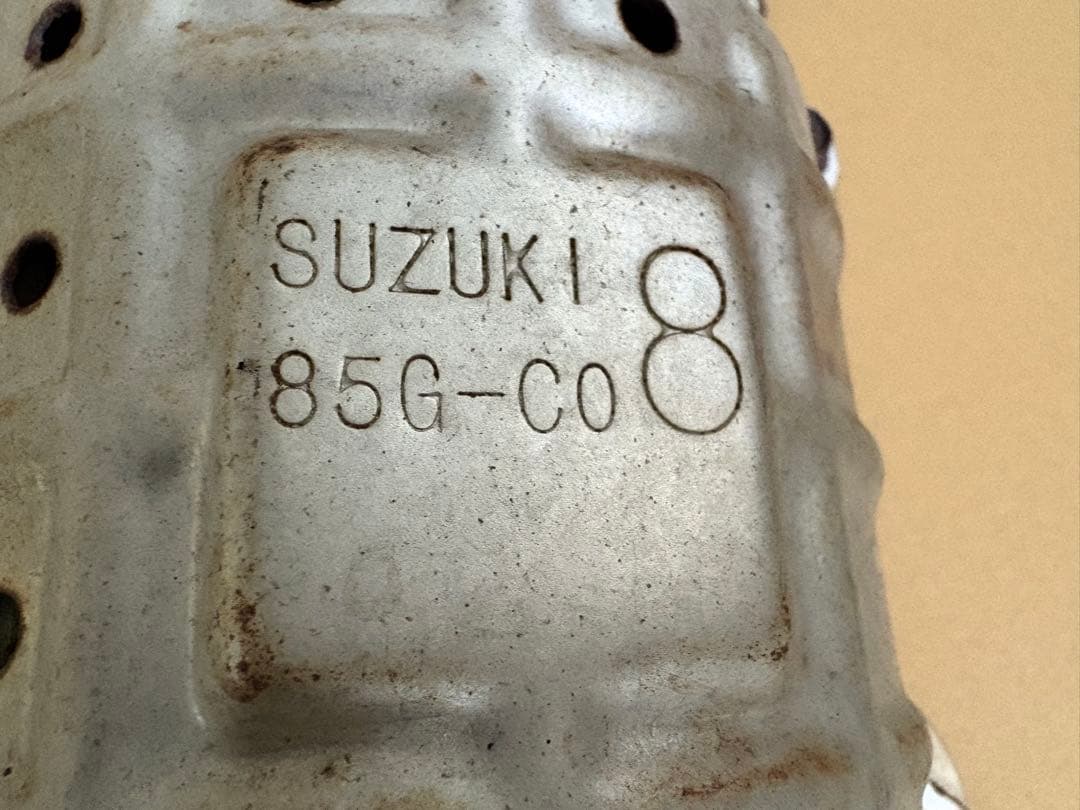 スズキ純正 エキマニ2個セット 85G-C08 触媒