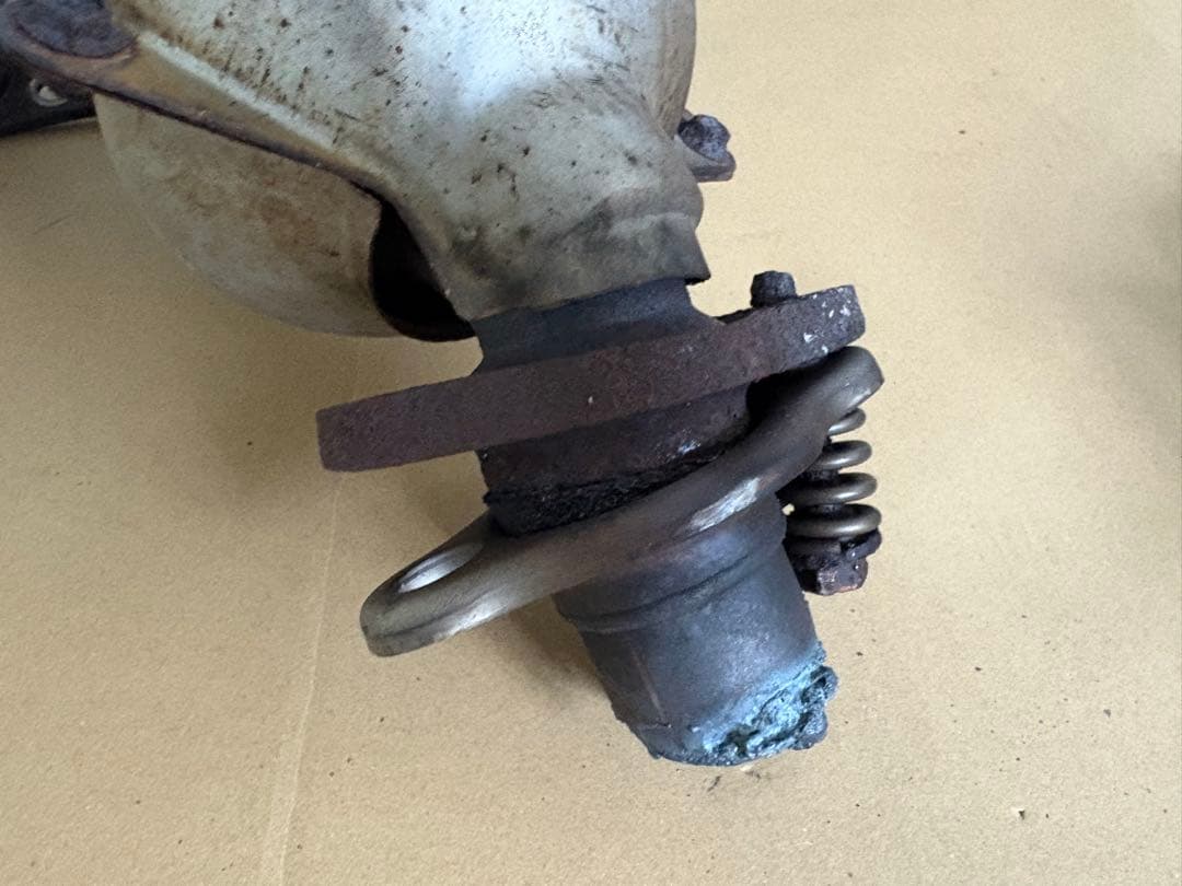 スズキ純正 エキマニ2個セット 85G-C08 触媒