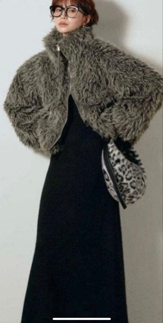 esica ファーミックスシープファースタンドブルゾン