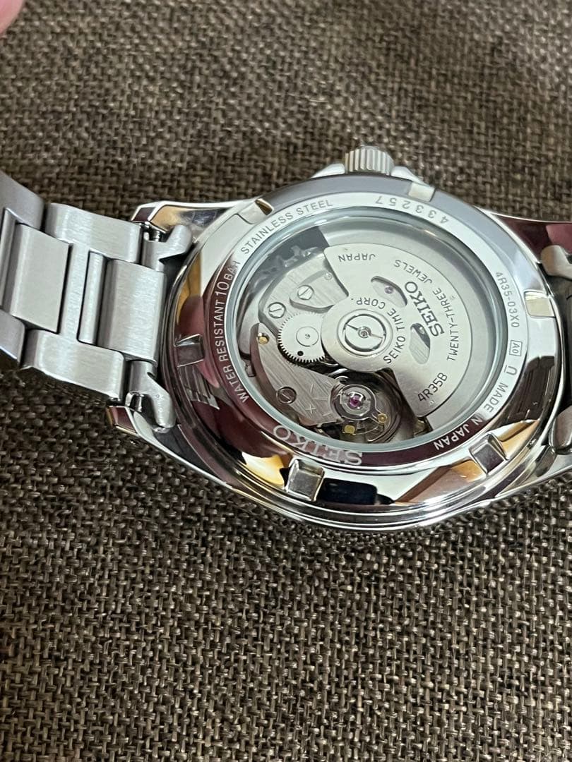 SEIKO 自動巻き時計 SZSB012