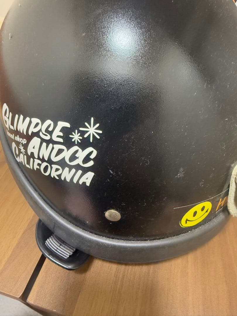 BEETLE 半帽ヘルメット 黒 イエローバイザー