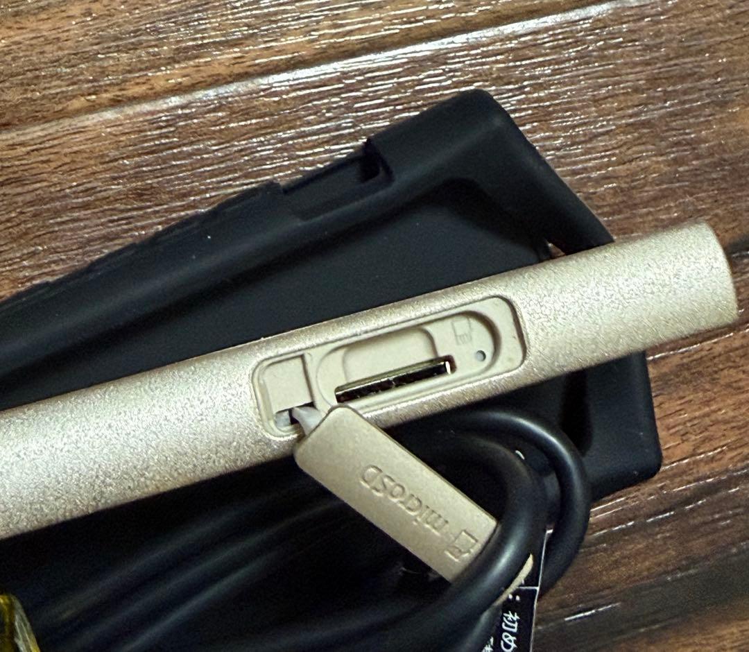 美品！バッテリ良好ソニー ウォークマン NW-A45 16GBシャンパンゴールド