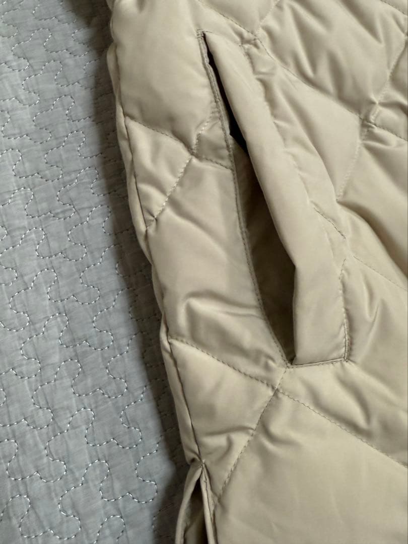 極美品✿UNFILO TION キルティングダウンジレ　M ベージュ