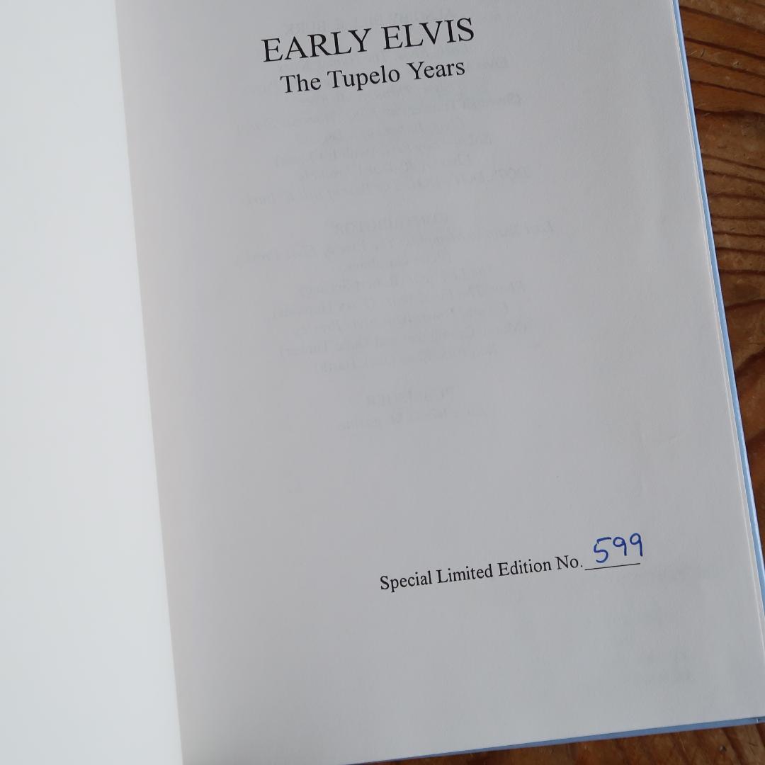 セール！ 洋書『 エルビス・プレスリー：幼少テューペロ時代』著者サイン入り