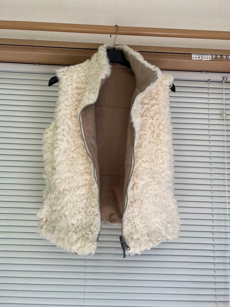 美品　hlam ラム 羊毛皮　リバーシブル　ベスト