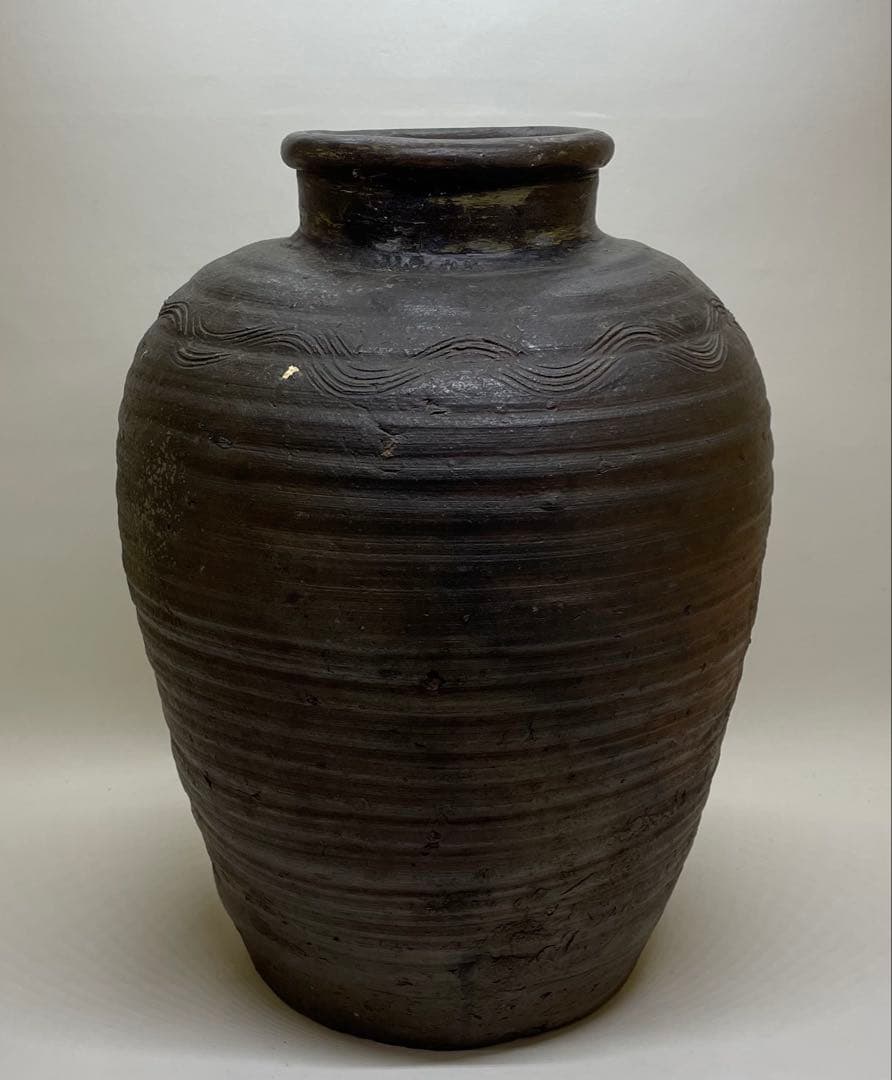 古備前　室町時代　波状文壺　下駄高台　34cm 　　　　　g0133