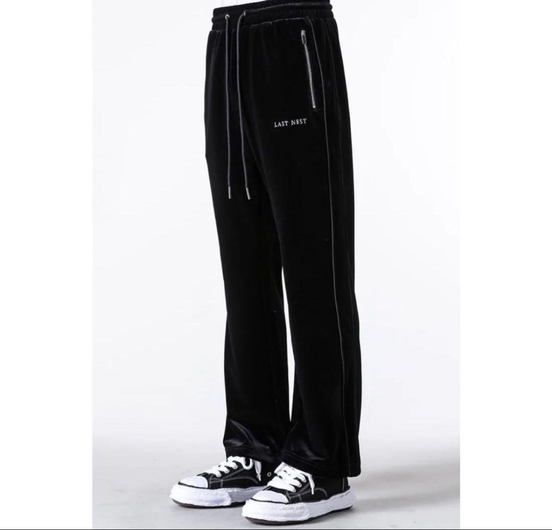 LAST NEST ブラック ベロア フレアパンツ