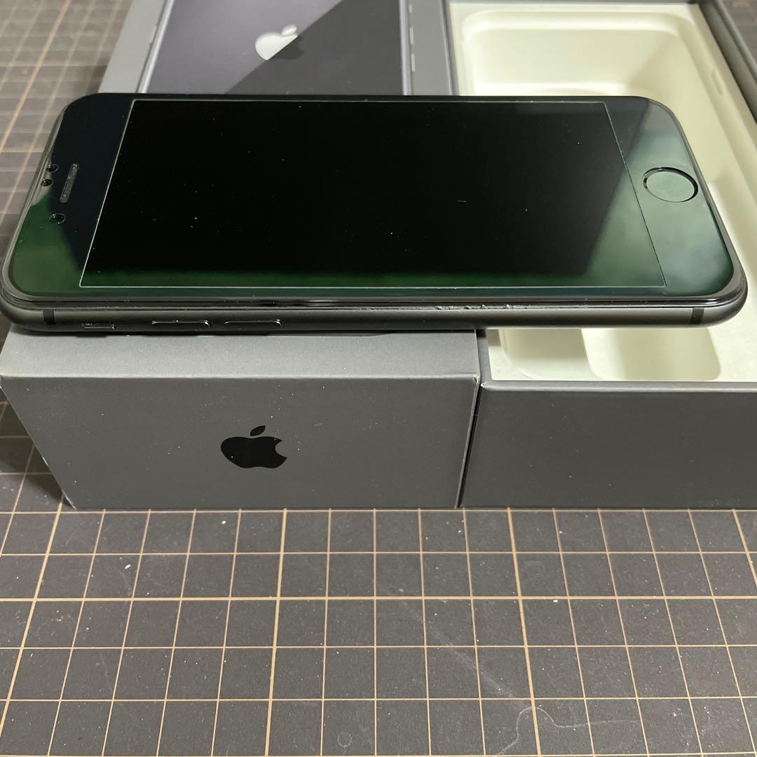 iPhone 8 64GB SIMフリー スペースグレイ バッテリー76%