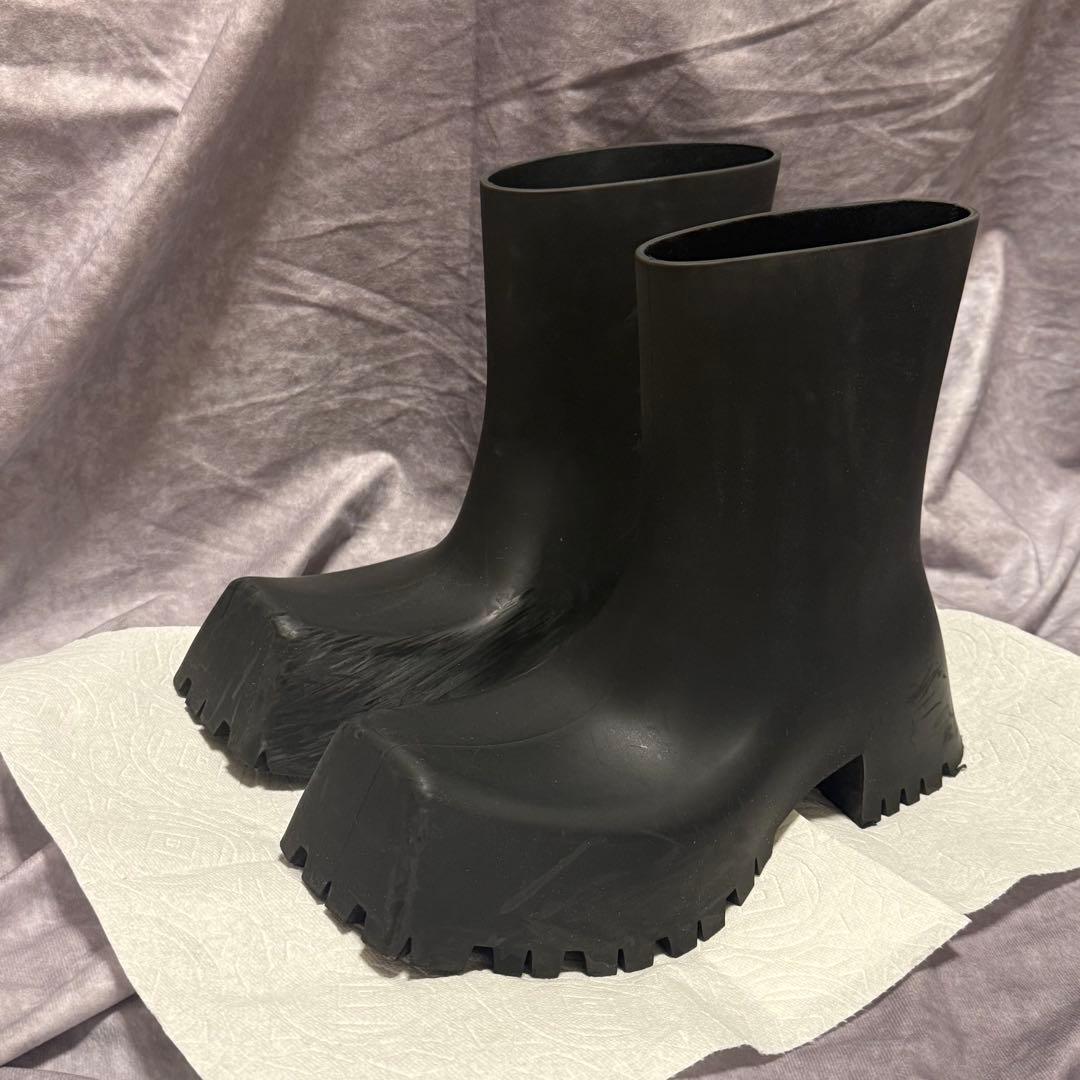 靴 BALENCIAGA Trooper Rubber Boots Black 42