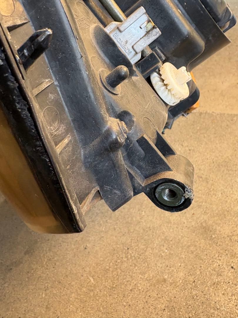 R34 スカイラン　後期　キセノン　ヘッドライト