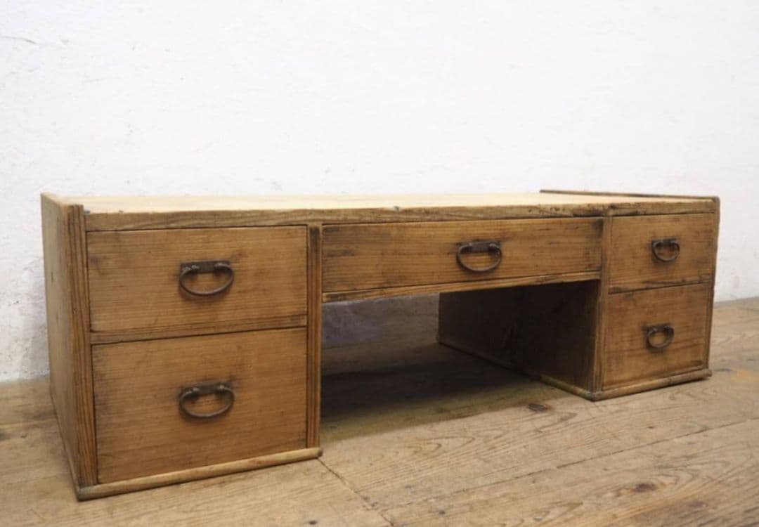 1047 アンティーク　ロータイプの両袖机　テーブル　デスク　古家具　レトロ