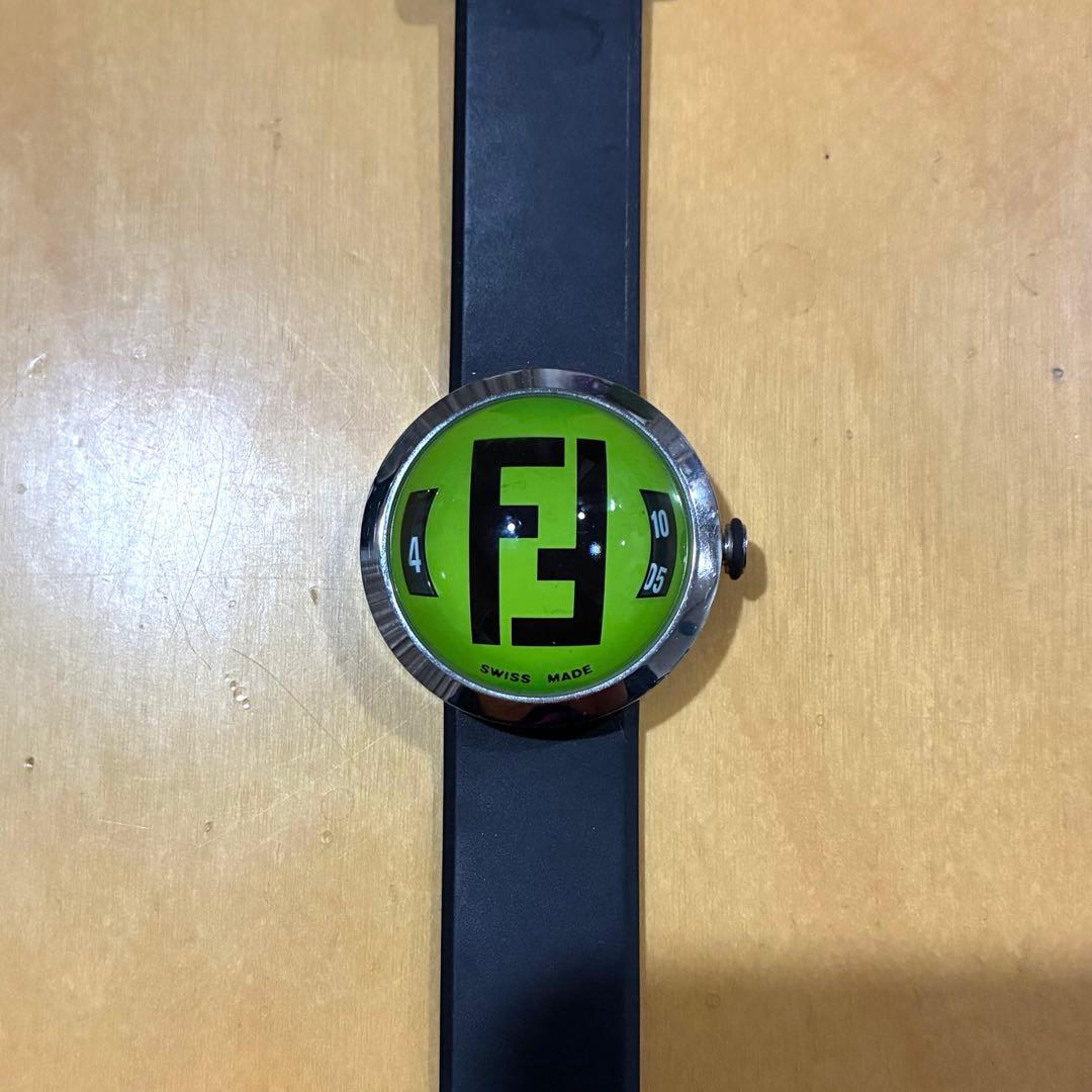 FENDI フェンディ スイス製腕時計 ブースラ グリーン