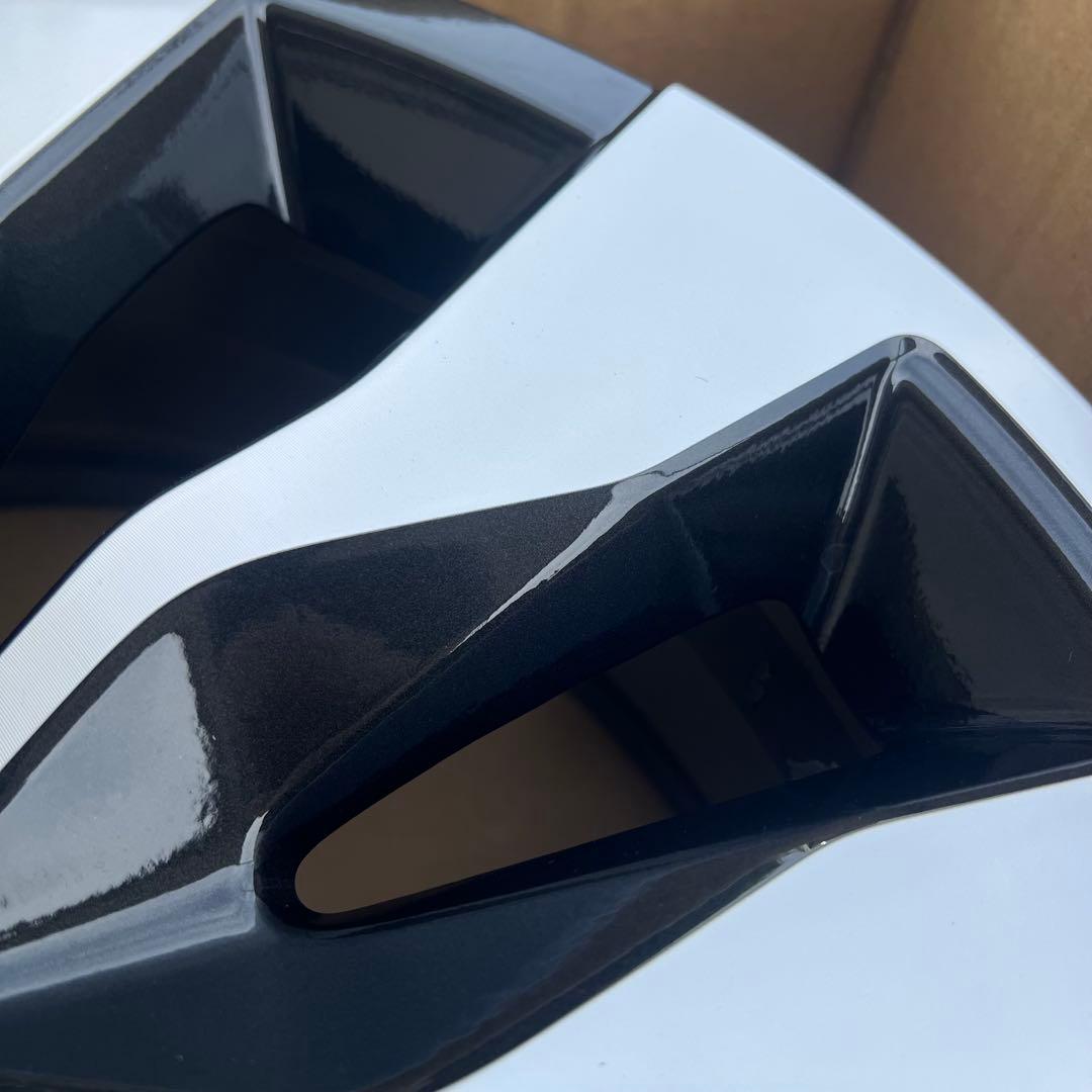 スバル レガシィアウトバック純正 BT5 新車外し 18インチ2本①