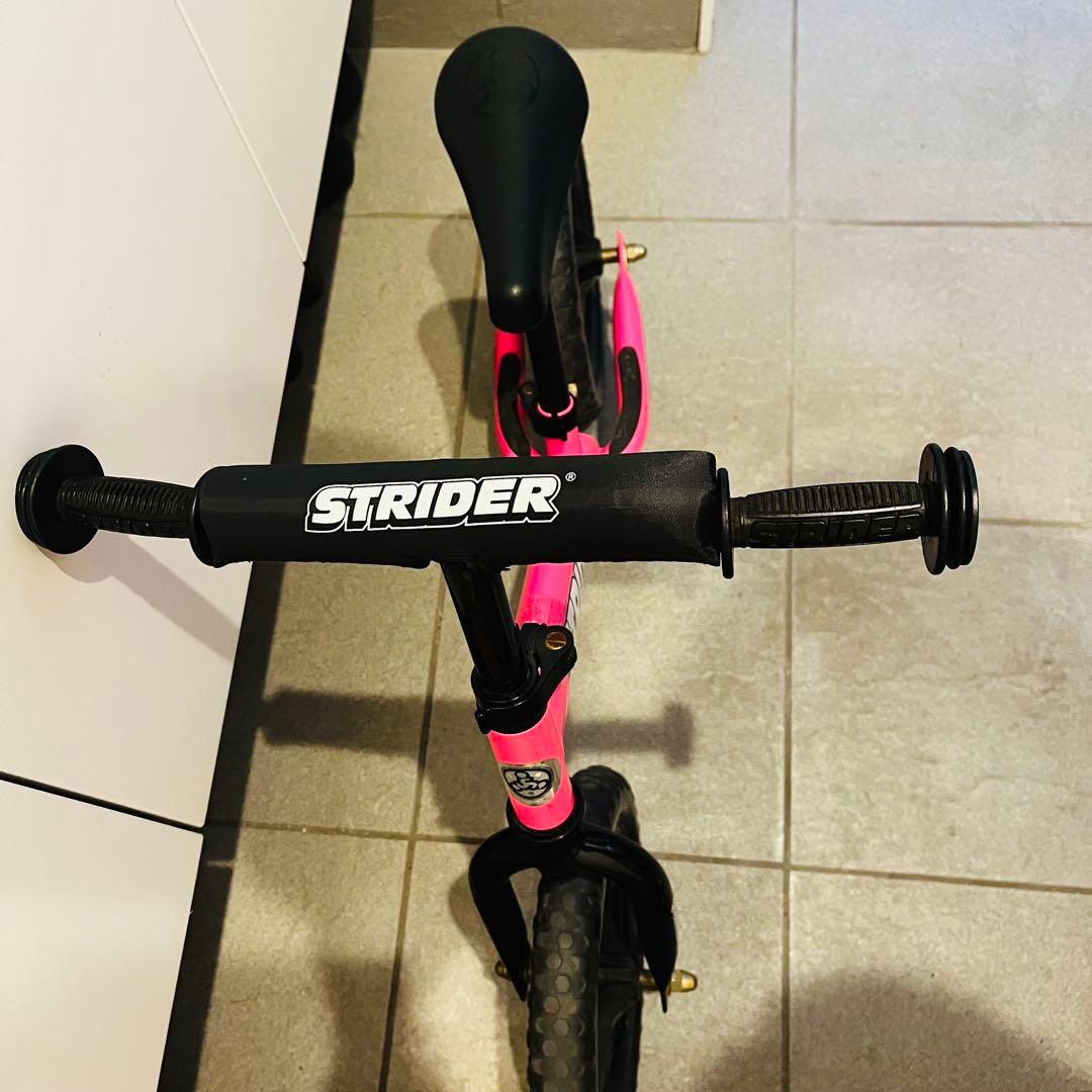 【美品✨】STRIDER ストライダー 12インチ バランスバイク ピンク
