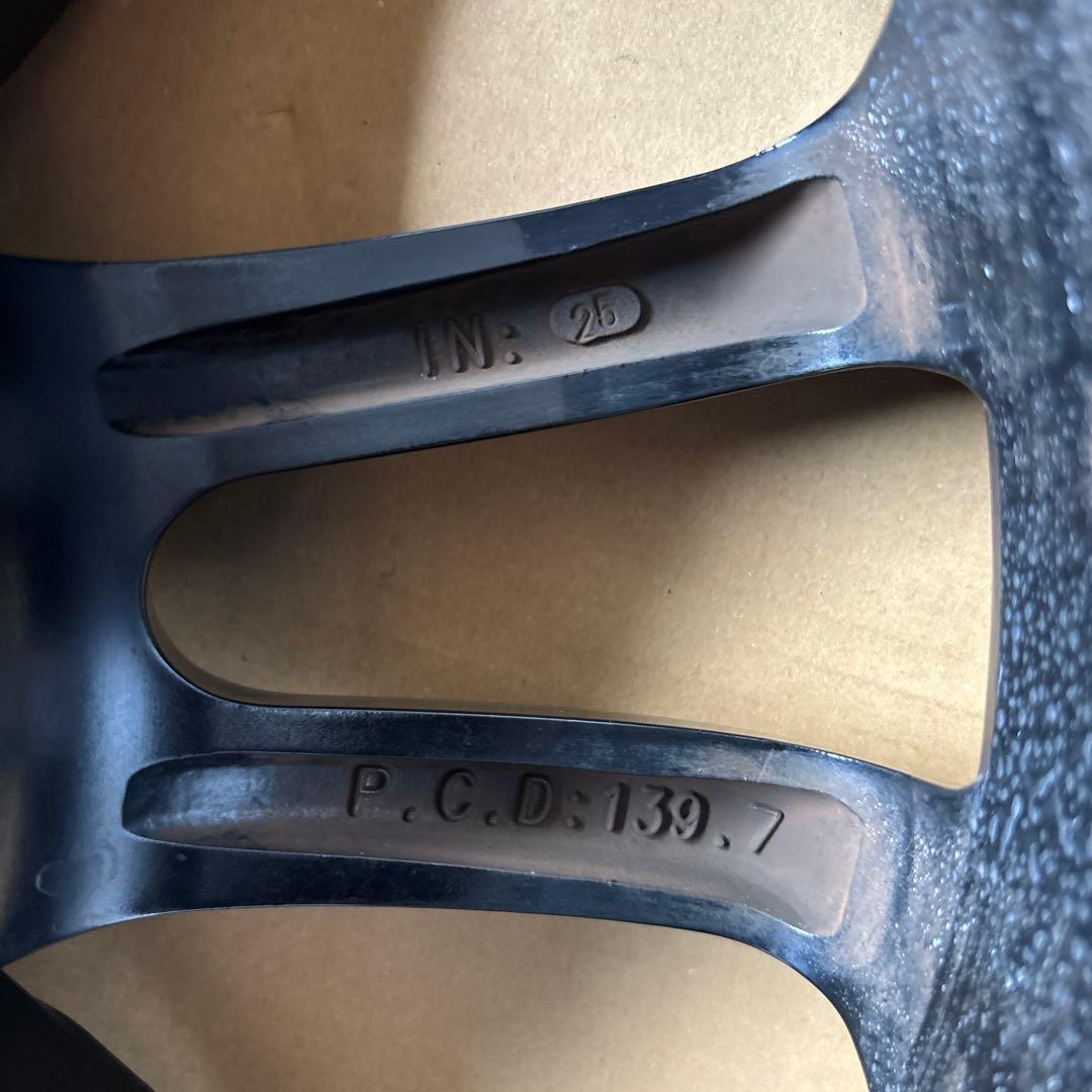 変更着払い。プラド・サーフ・ハイラックス等に！17㌅　プレミックス車道