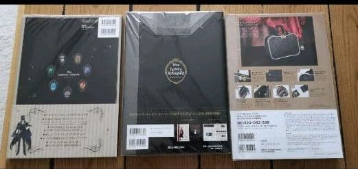 新品・未開封　ツイステッドワンダーランド　公式FAN/設定資料集 セット