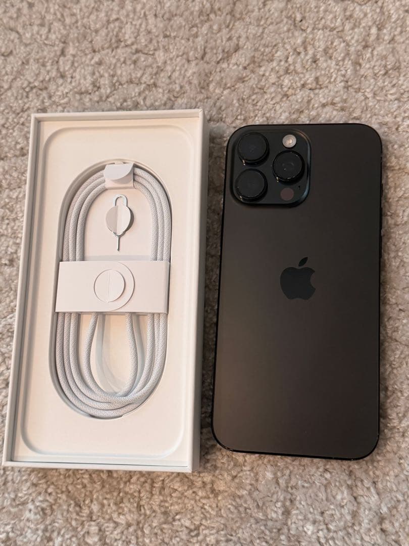 iPhone 16 Pro Max 512GB ブラックチタニウム SIMフリー