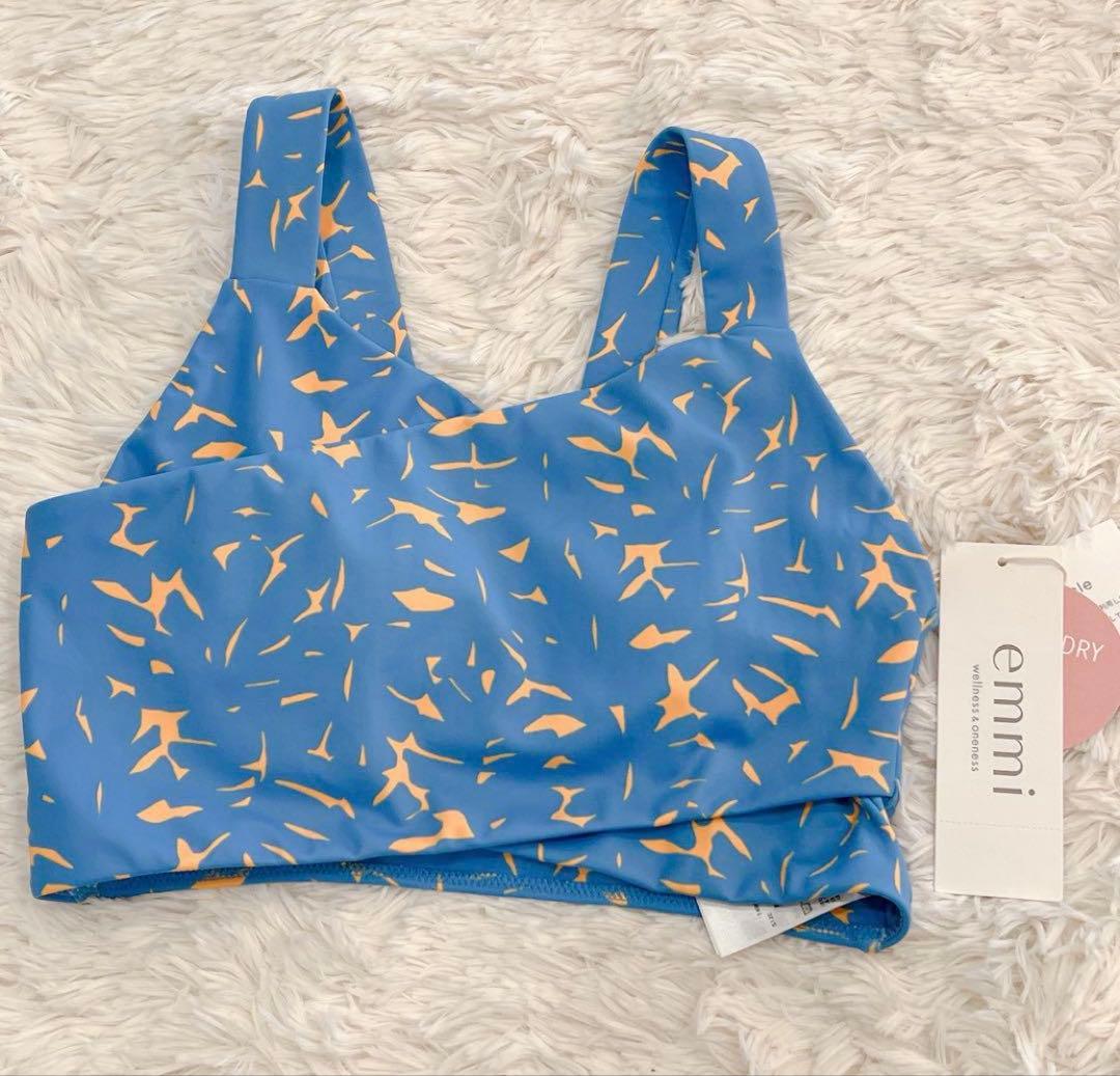 ⭐︎新品⭐︎emmi yoga エミヨガ　トップス&レギンス　9-11号　上下