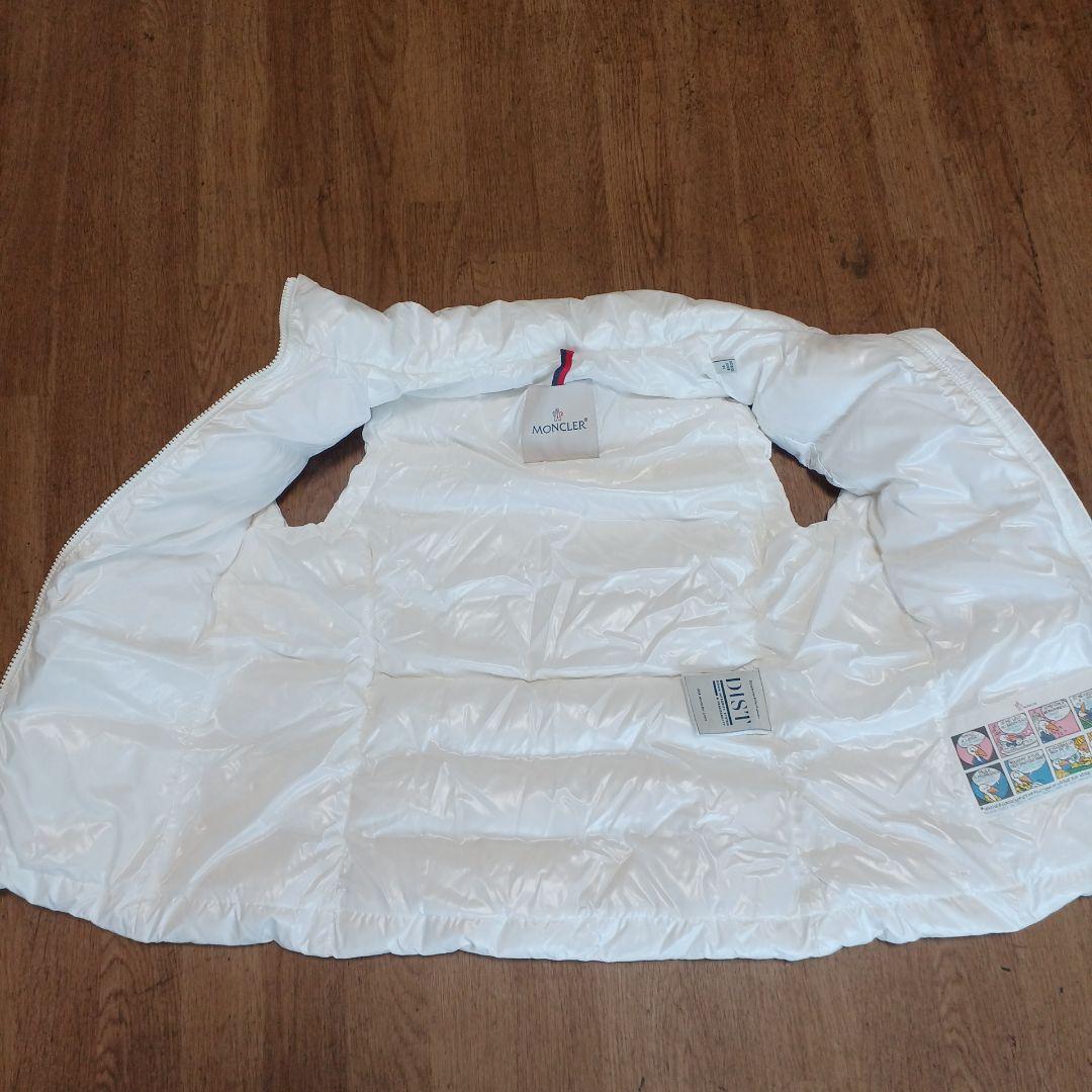 美品　MONCLER ダウンベスト　14Y