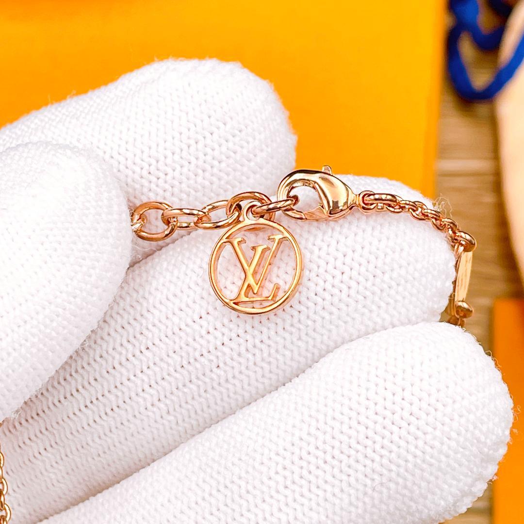 ◇ルイヴィトン◇ M80137 エセンシャルV ネックレス PG LE0241