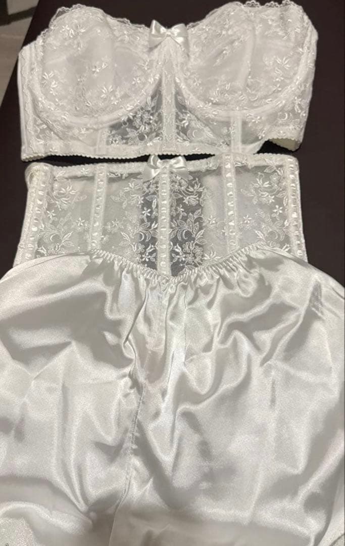 セモア ブライダルインナー F70