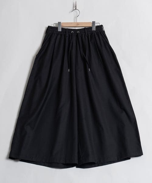 NOTCONVENTIONAL  袴パンツ