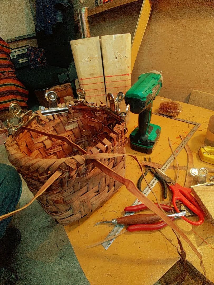 an。信州安曇野の山葡萄かごバック。里山手仕事。