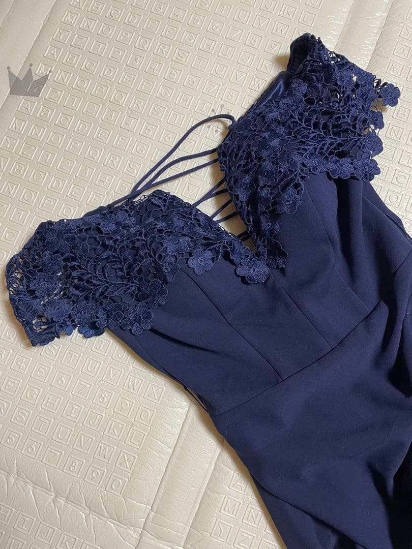 ２月限定【JEAN MACLEAN】オフショル　フラワー刺繍　高級ロングドレス